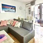 Apartment With Pool & Balcony Less Than 10min Walk To La Mata Beach!