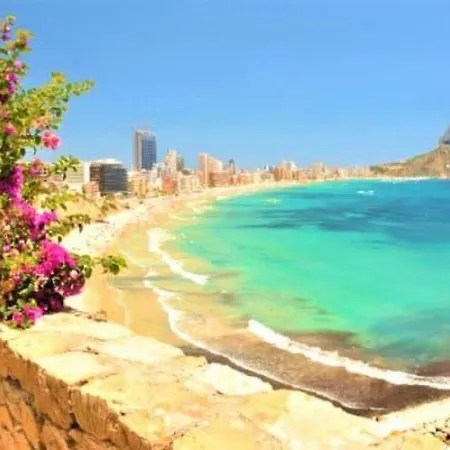With Pool & Balcony Less Than 10min Walk To La Mata Beach! Apartment Torrevieja